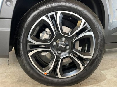 Jeep Avenger 1.2 turbo e-hybrid mhev Summit fwd 110cv edct6 (17)