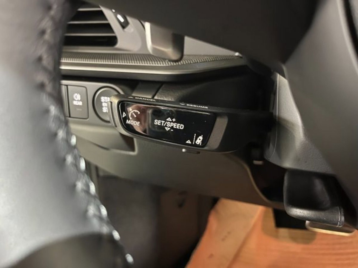 Porsche 911 Cabrio 3.0 Carrera T 394cv (19)