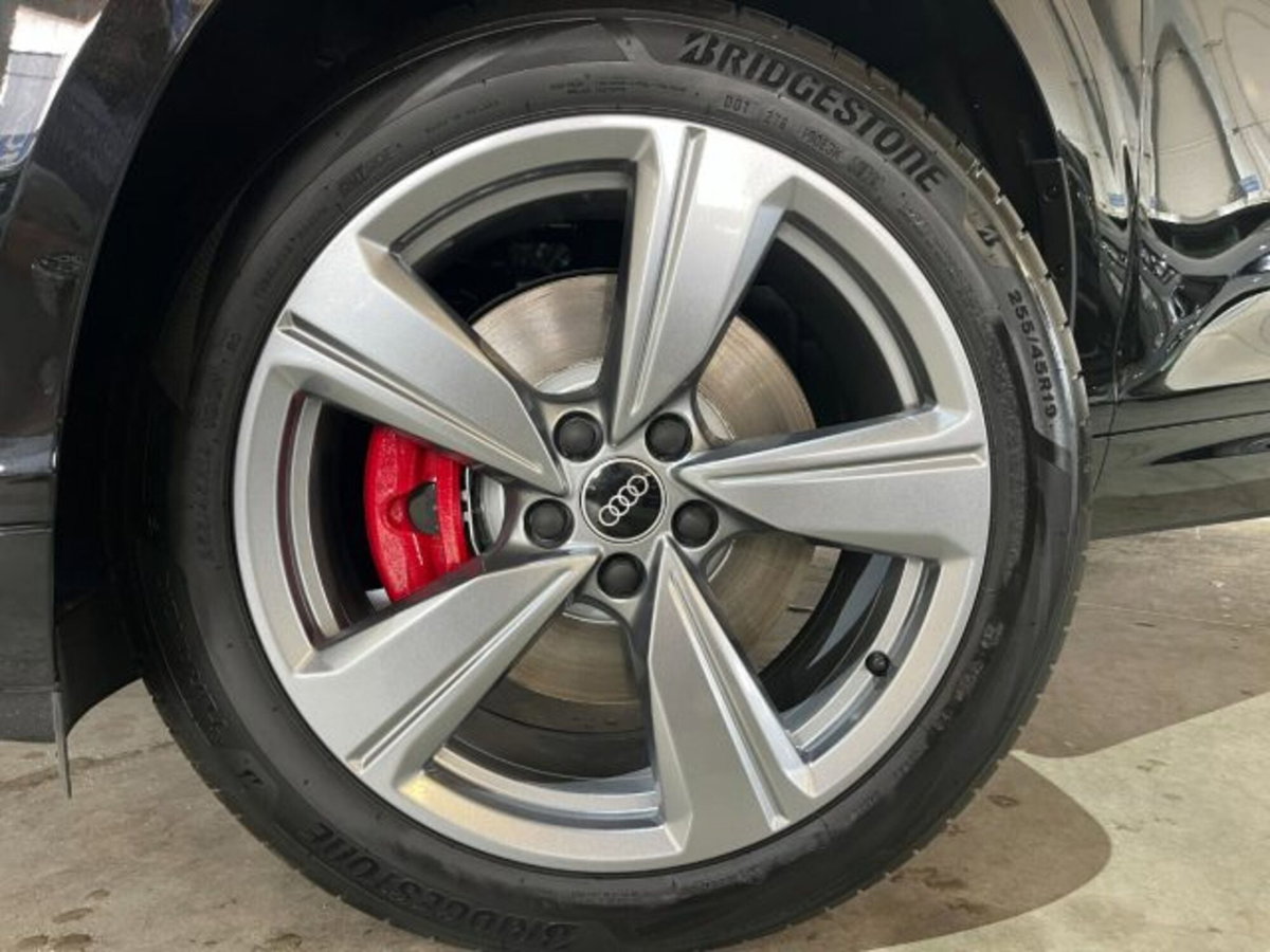 Audi Q3 Sportback 35 TDI S line edition (8)