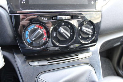Lancia Ypsilon 1.0 FireFly 5 porte S&S Hybrid Ecochic Gold (14)