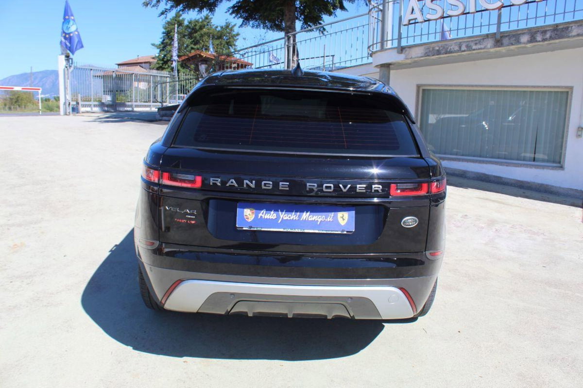Land Rover Range Rover Velar 2.0D I4 240 CV R-Dynamic (6)