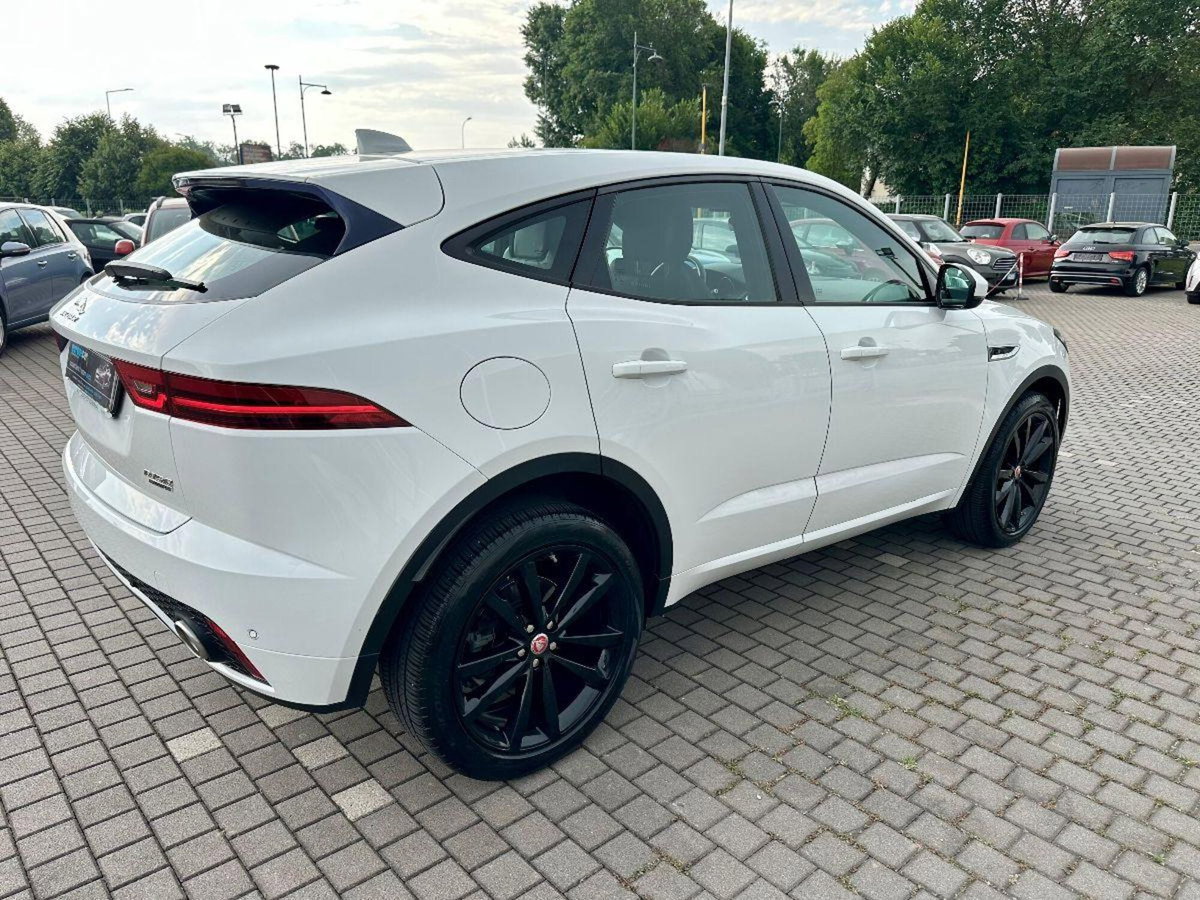 Jaguar E-Pace 2.0D 150 CV AWD aut. R-Dynamic HSE (10)