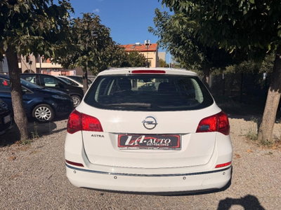 Opel Astra Station Wagon 1.4 Turbo 140CV Sports GPL Tech Cosmo (6)
