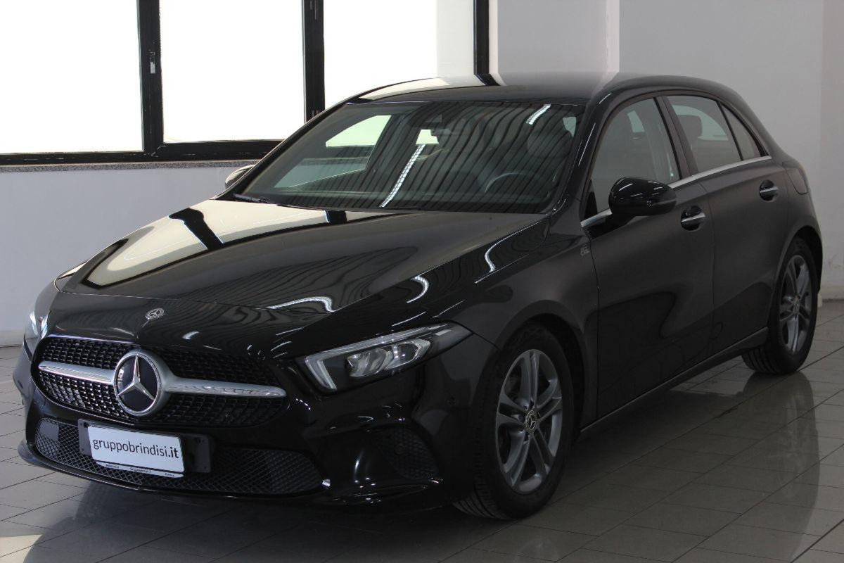 Mercedes-Benz Classe A 180 d Automatic Business (3)
