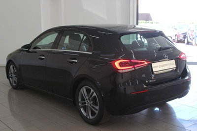 Mercedes-Benz Classe A 180 d Automatic Business (6)