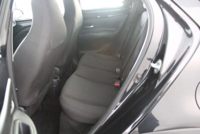 Toyota Aygo X 1.0 VVT-i 72 CV 5 porte Limited Air (13)