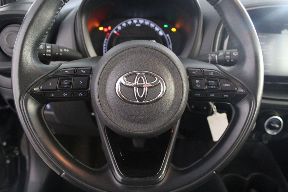 Toyota Aygo X 1.0 VVT-i 72 CV 5 porte Limited Air (8)