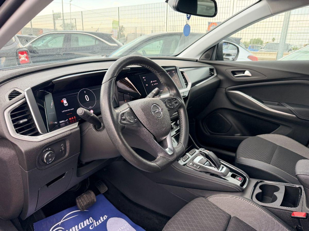 Opel Grandland 1.5 ecotec GS s&s 130cv at8 (11)