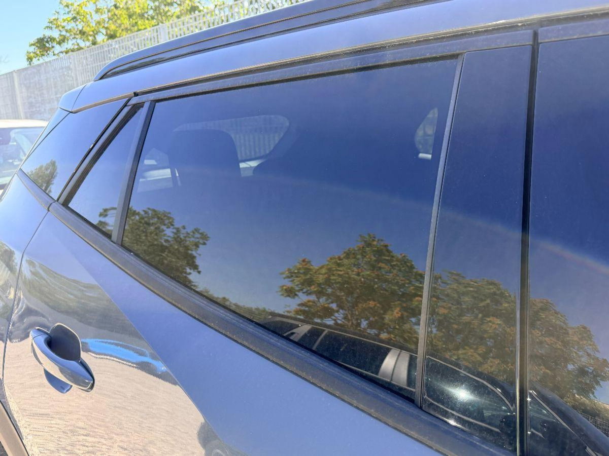 Peugeot 2008 PureTech 100 S&S Allure (7)