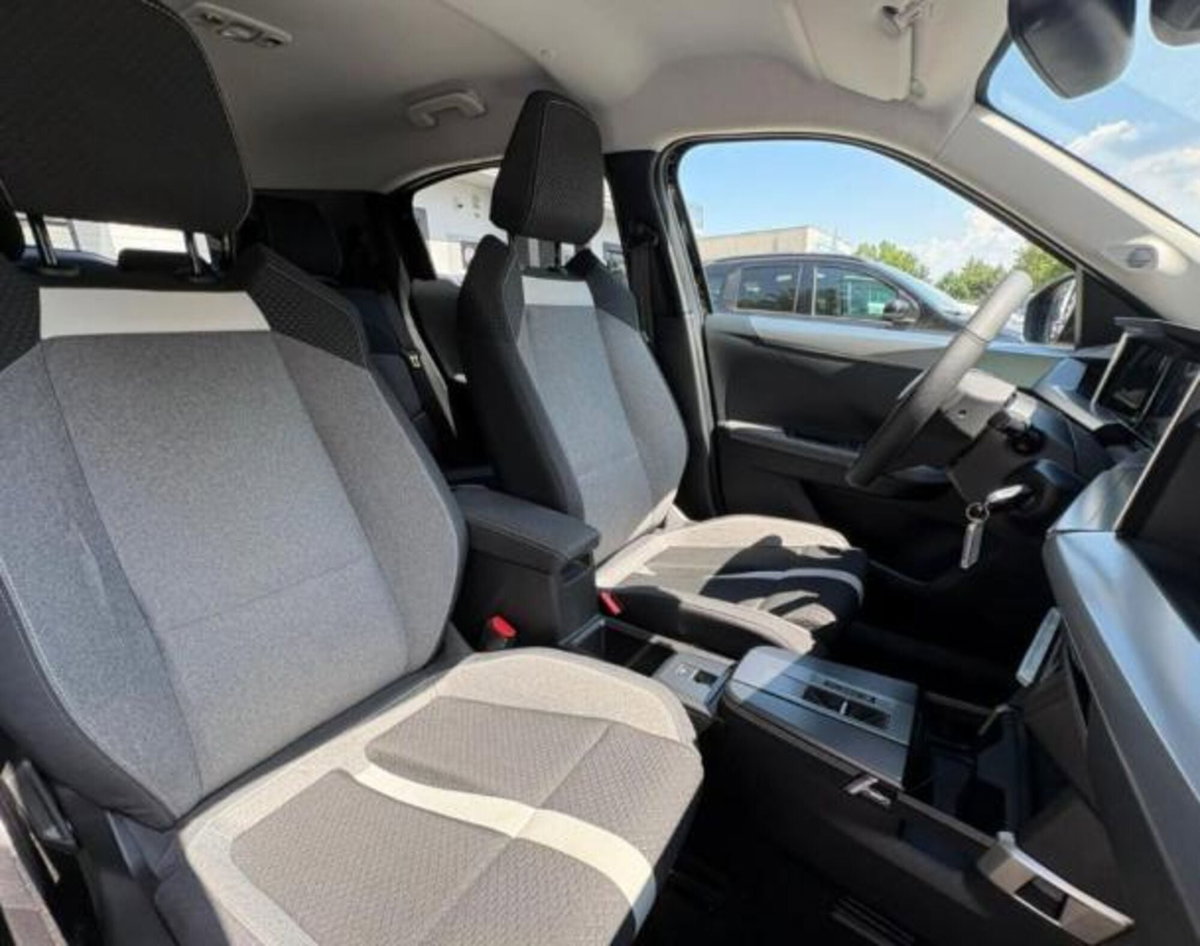 Opel Frontera 1.2 hybrid GS 145cv edct 7p.ti (9)