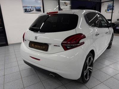 Peugeot 208 100 5 porte GT Line (4)