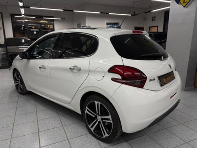 Peugeot 208 100 5 porte GT Line (6)