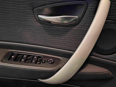 BMW Serie 1 Cabrio 118d 2.0 143CV  Eletta (16)