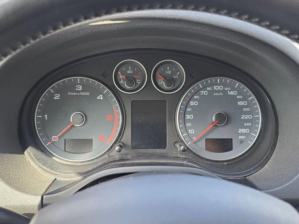 Audi A3 2.0 TDI F.AP. Attraction (18)