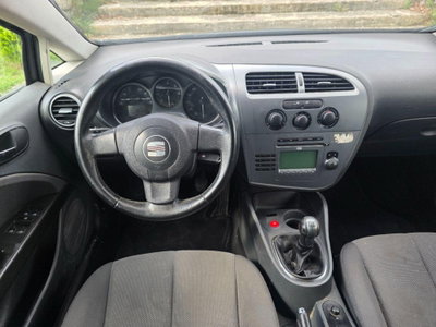 SEAT Leon 1.9 TDI Stylance (10)