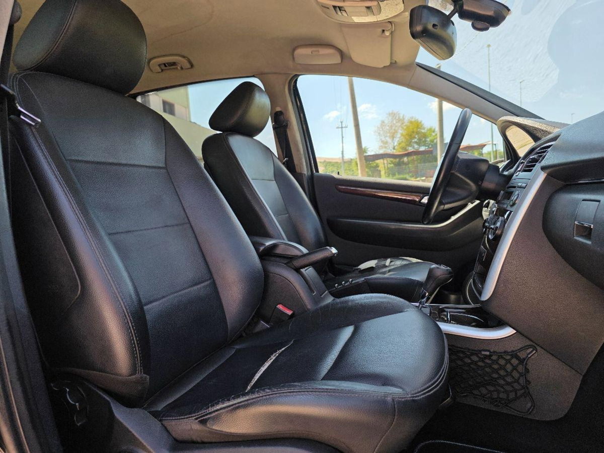 Mercedes-Benz Classe B 170 NGT BlueEFFICIENCY Chrome (16)