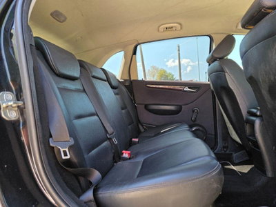 Mercedes-Benz Classe B 170 NGT BlueEFFICIENCY Chrome (19)
