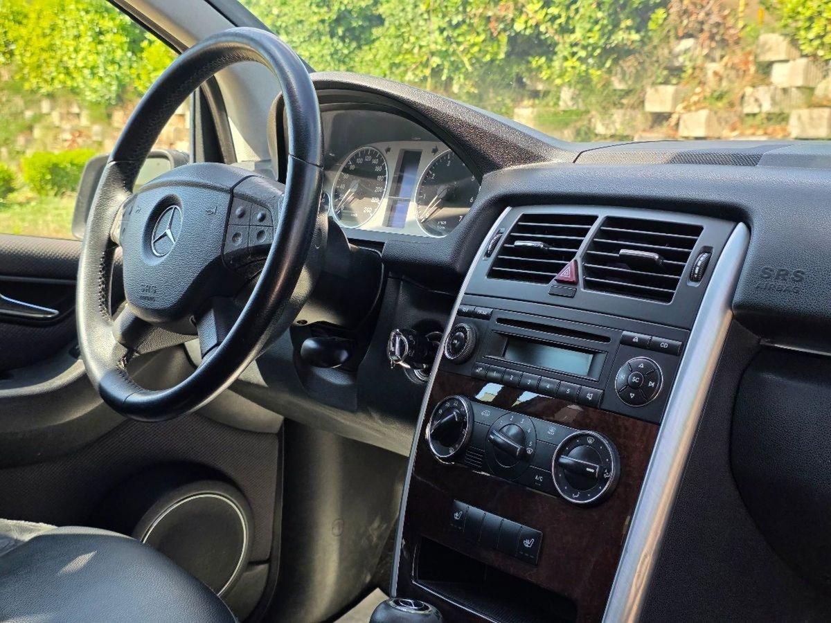 Mercedes-Benz Classe B 170 NGT BlueEFFICIENCY Chrome (20)