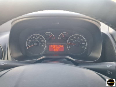 Fiat Qubo 1.3 MJT 75 CV Trekking (8)