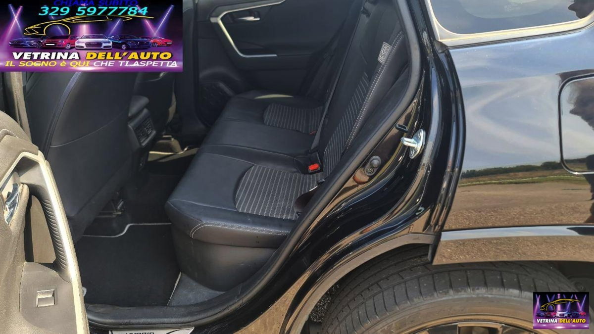 Toyota Rav4 HV (218CV) E-CVT 2WD Lounge (6)