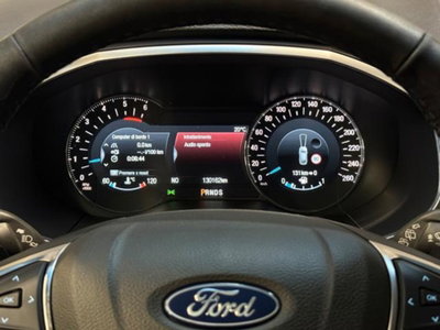 Ford Edge 2.0 TDCI 210 CV AWD S&S Powershift ST Line (16)