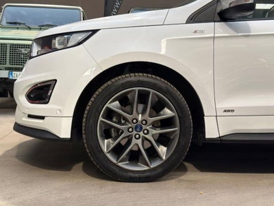 Ford Edge 2.0 TDCI 210 CV AWD S&S Powershift ST Line (7)