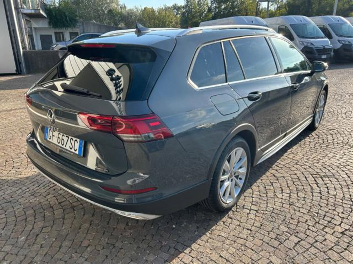 Volkswagen Golf Variant Alltrack 2.0 TDI SCR DSG 4Motion (5)