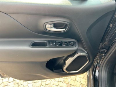 Jeep Renegade 1.6 Mjt 130 CV Limited (9)