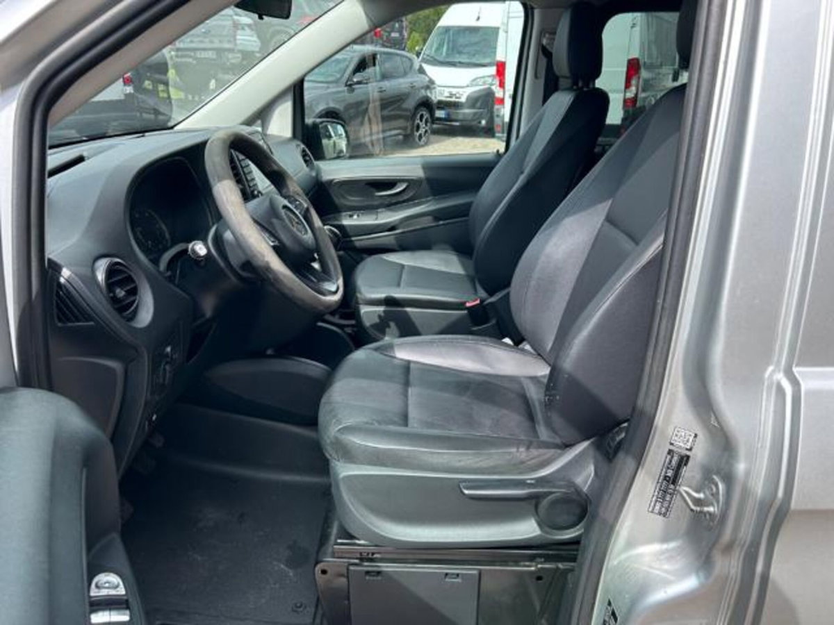 Mercedes-Benz Vito 1.6 111 CDI PC Mixto Compact (7)