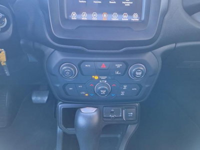 Jeep Renegade 1.5 turbo t4 mhev Renegade 2wd dct (15)