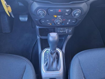 Jeep Renegade 1.5 turbo t4 mhev Renegade 2wd dct (18)
