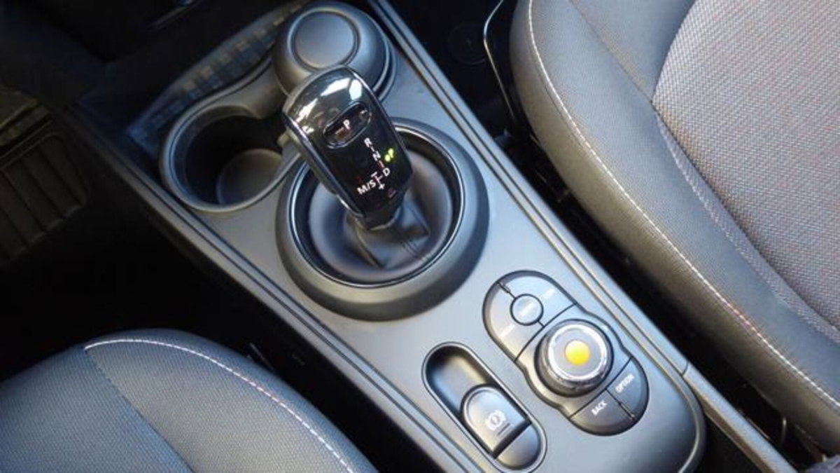 MINI Mini Countryman 2.0 Cooper D Essential Countryman (12)