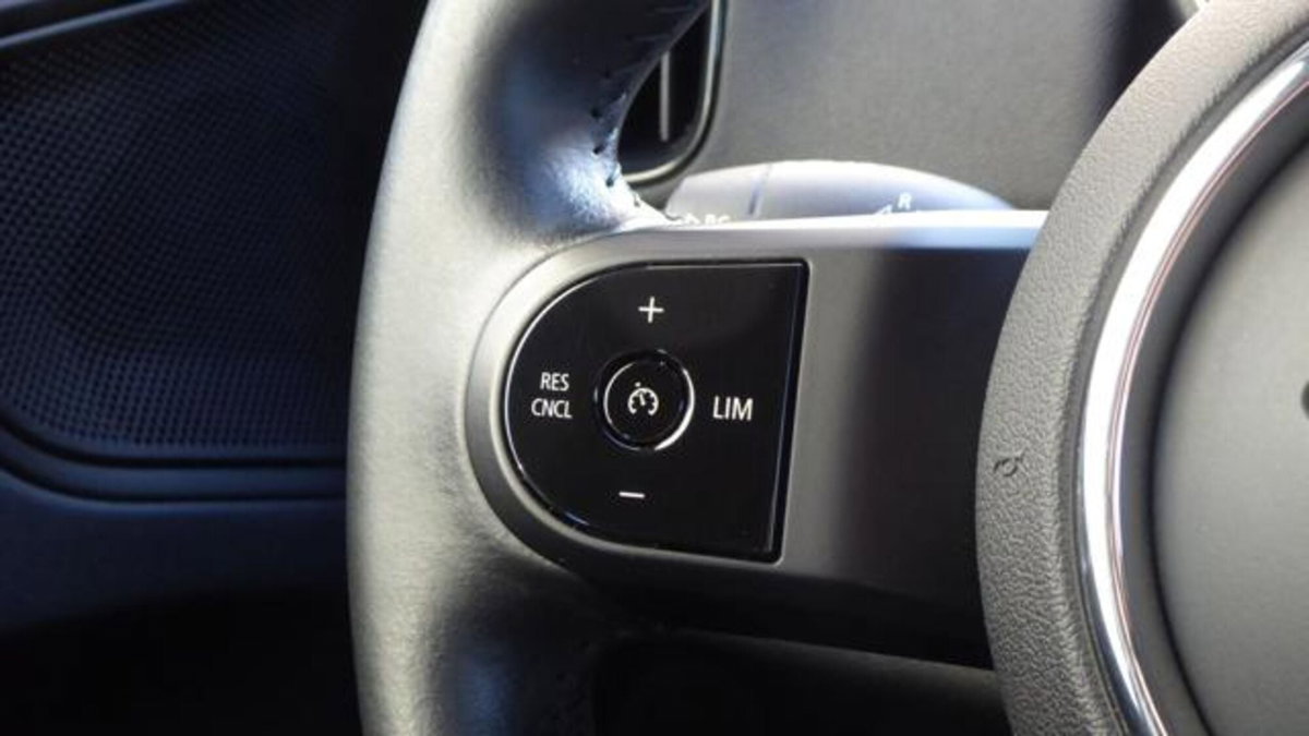 MINI Mini Countryman 2.0 Cooper D Essential Countryman (16)