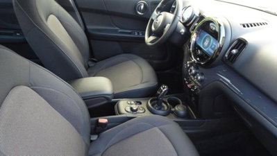 MINI Mini Countryman 2.0 Cooper D Essential Countryman (8)
