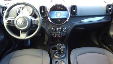 MINI Mini Countryman 2.0 Cooper D Essential Countryman (9)