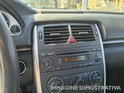 Mercedes-Benz Classe B 180 CDI Executive (8)