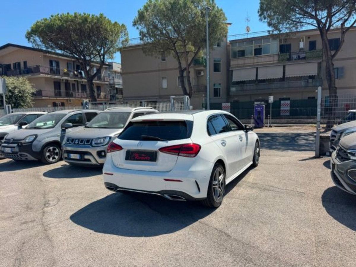 Mercedes-Benz Classe A Sedan 200 Automatic 4p. Premium (10)