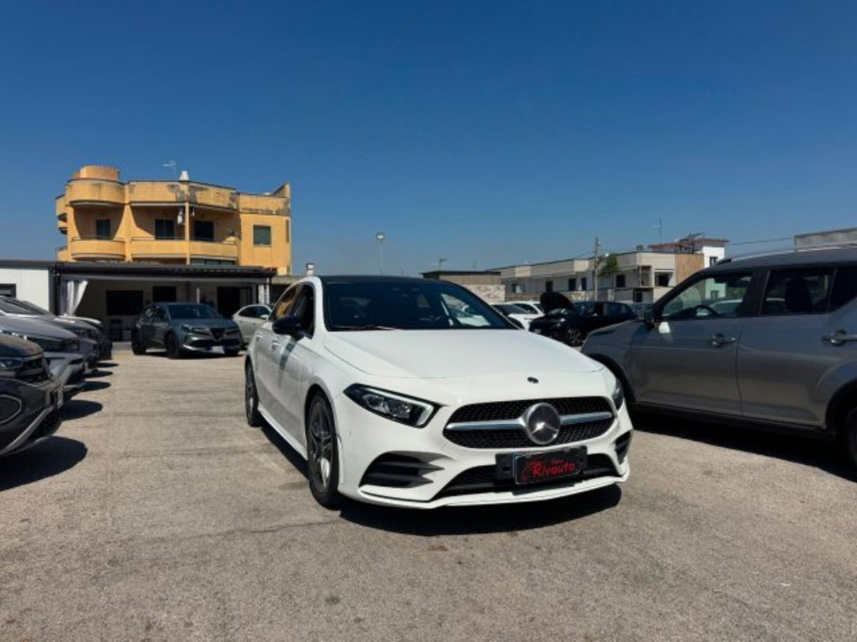 Mercedes-Benz Classe A Sedan 200 Automatic 4p. Premium (7)