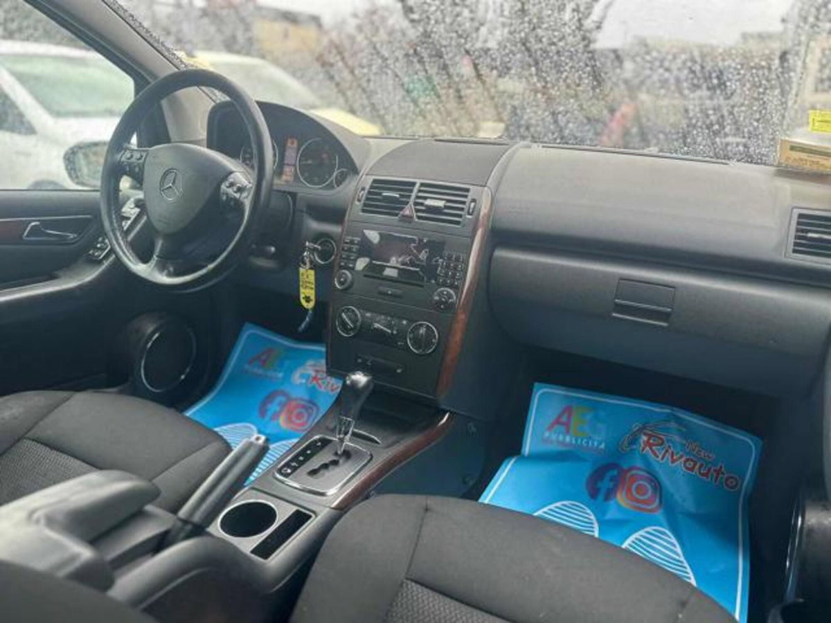 Mercedes-Benz Classe A 180 CDI Avantgarde (10)