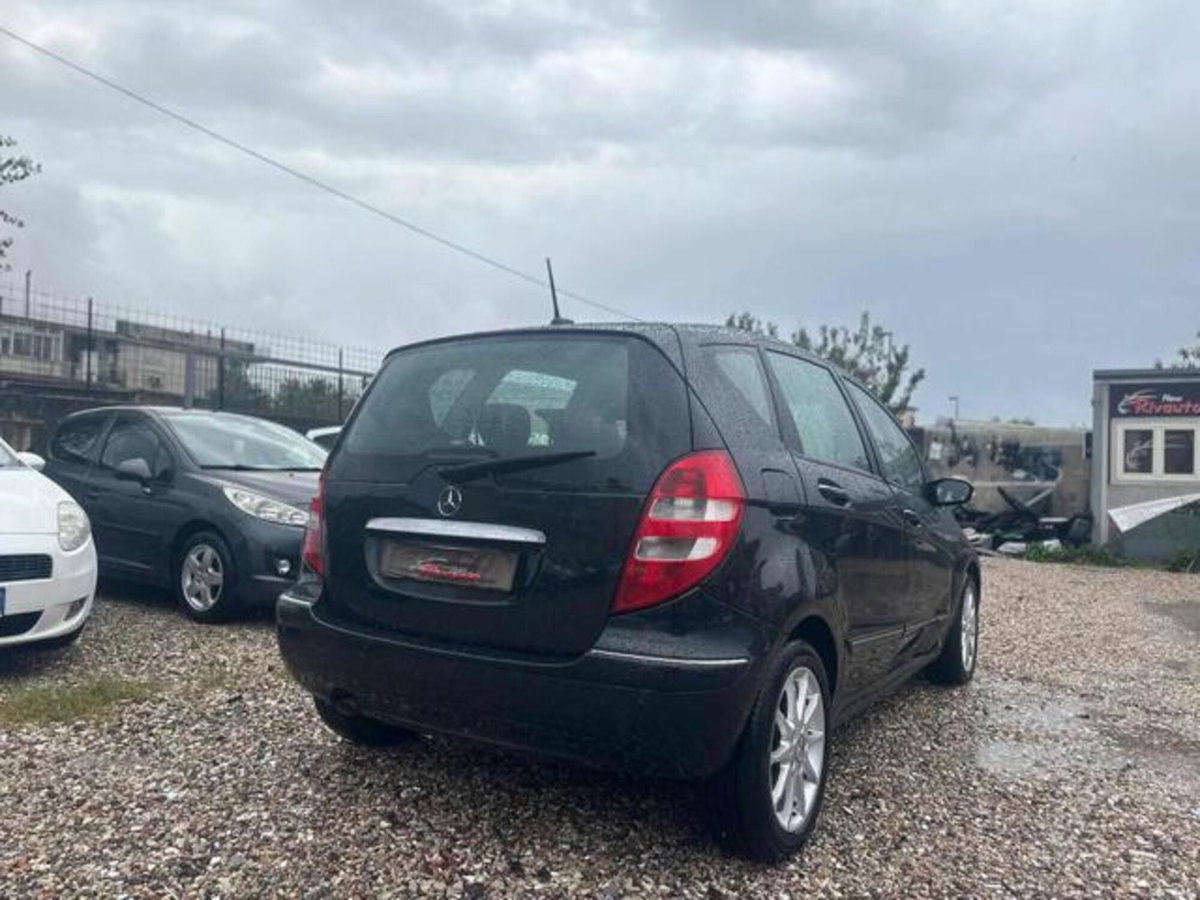 Mercedes-Benz Classe A 180 CDI Avantgarde (6)