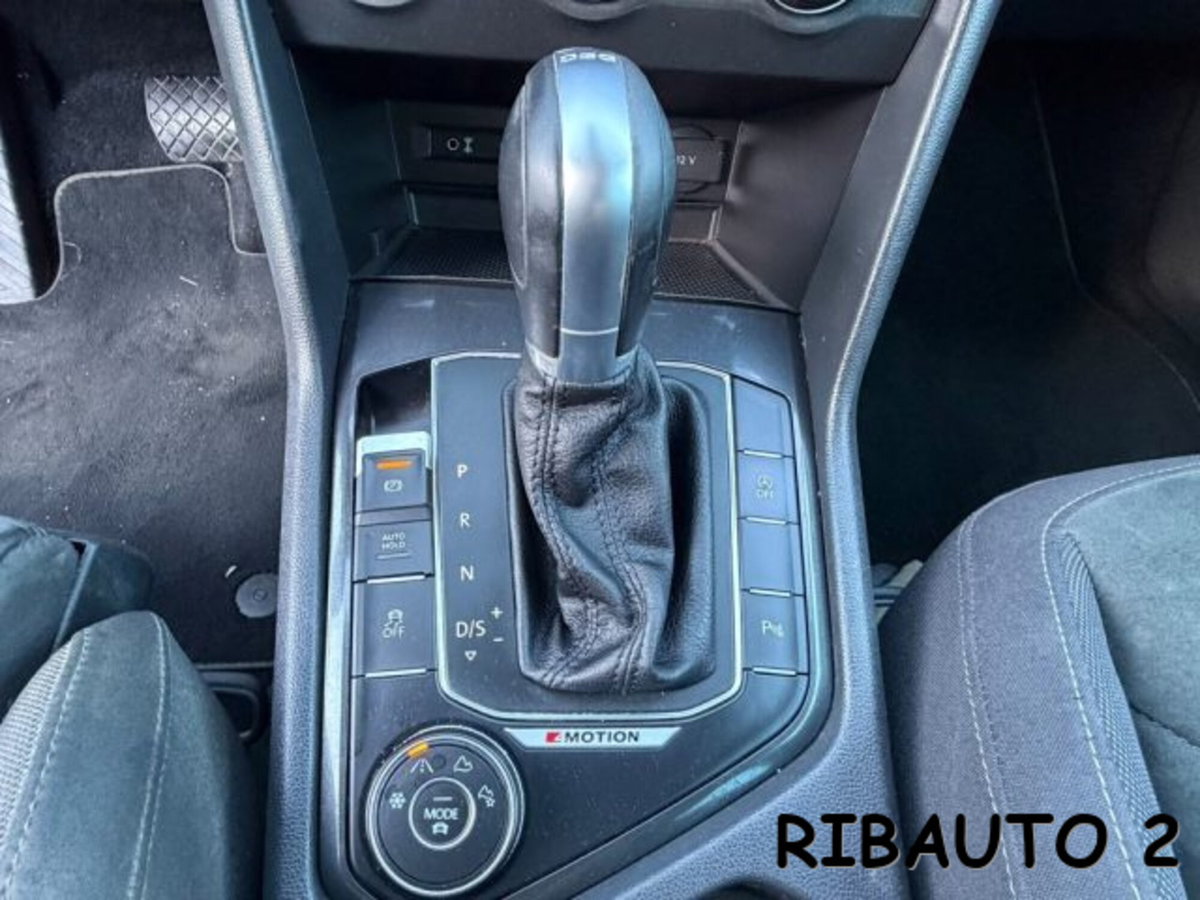 Volkswagen Tiguan 2.0 TDI SCR DSG 4MOTION Executive BMT (10)