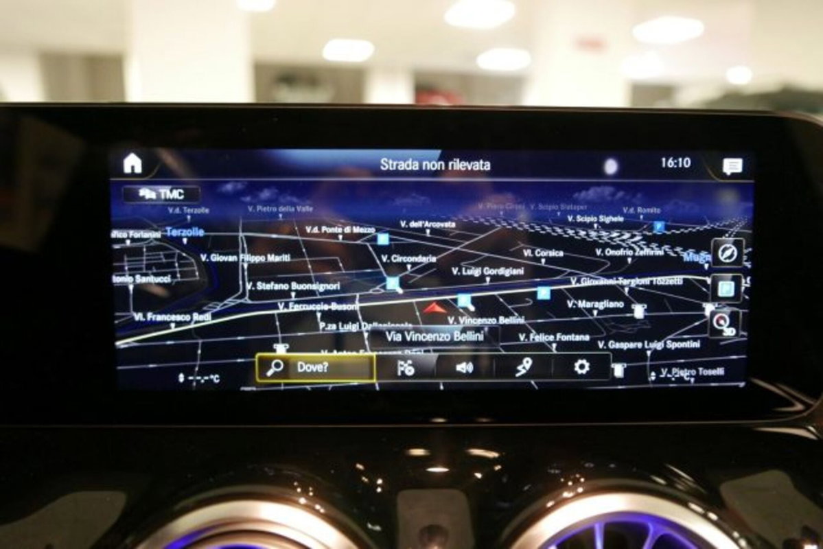 Mercedes-Benz GLA SUV 35 4Matic AMG (11)