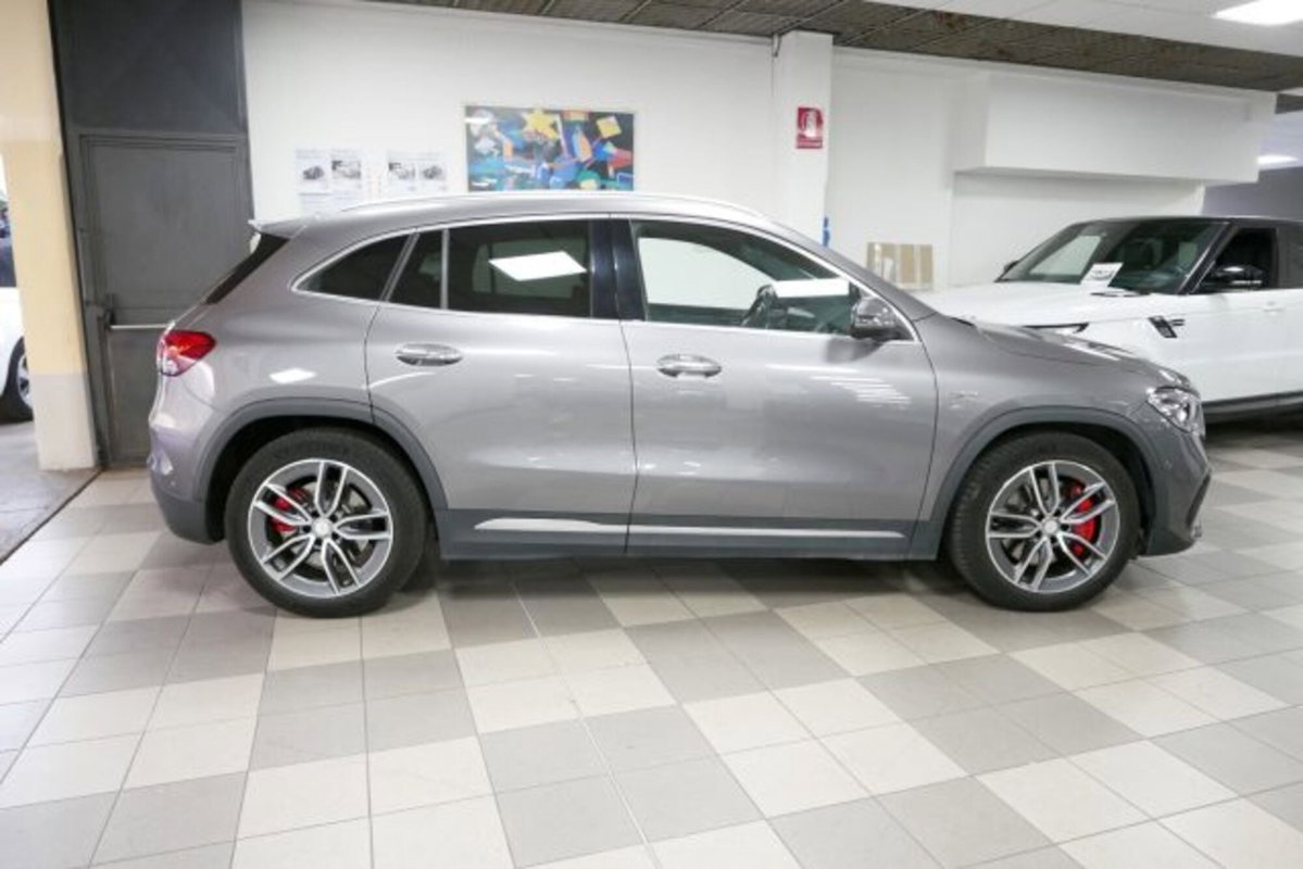 Mercedes-Benz GLA SUV 35 4Matic AMG (3)
