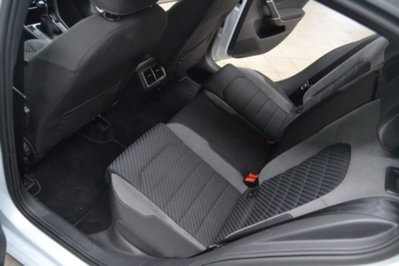 Volkswagen Golf 1.6 TDI 115 CV 5p. Business BlueMotion Technology (10)