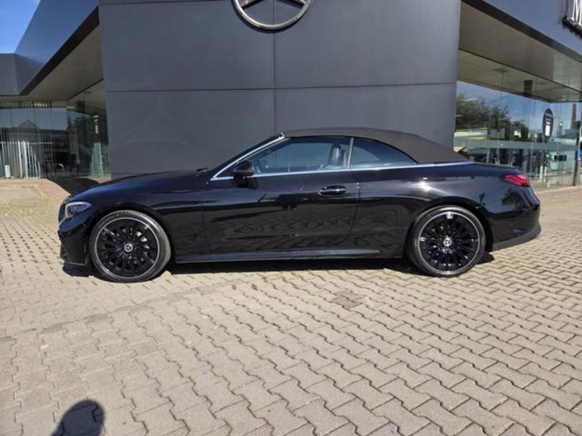 Mercedes-Benz CLE Cabrio 220 d AMG Line Premium Plus auto (2)