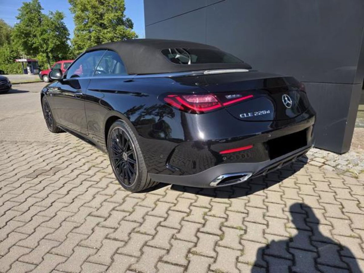 Mercedes-Benz CLE Cabrio 220 d AMG Line Premium Plus auto (3)