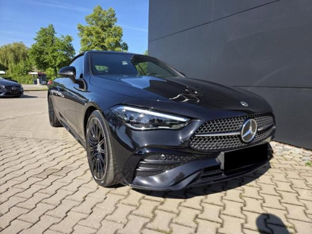 Mercedes-Benz CLE Cabrio 220 d AMG Line Premium Plus auto (7)