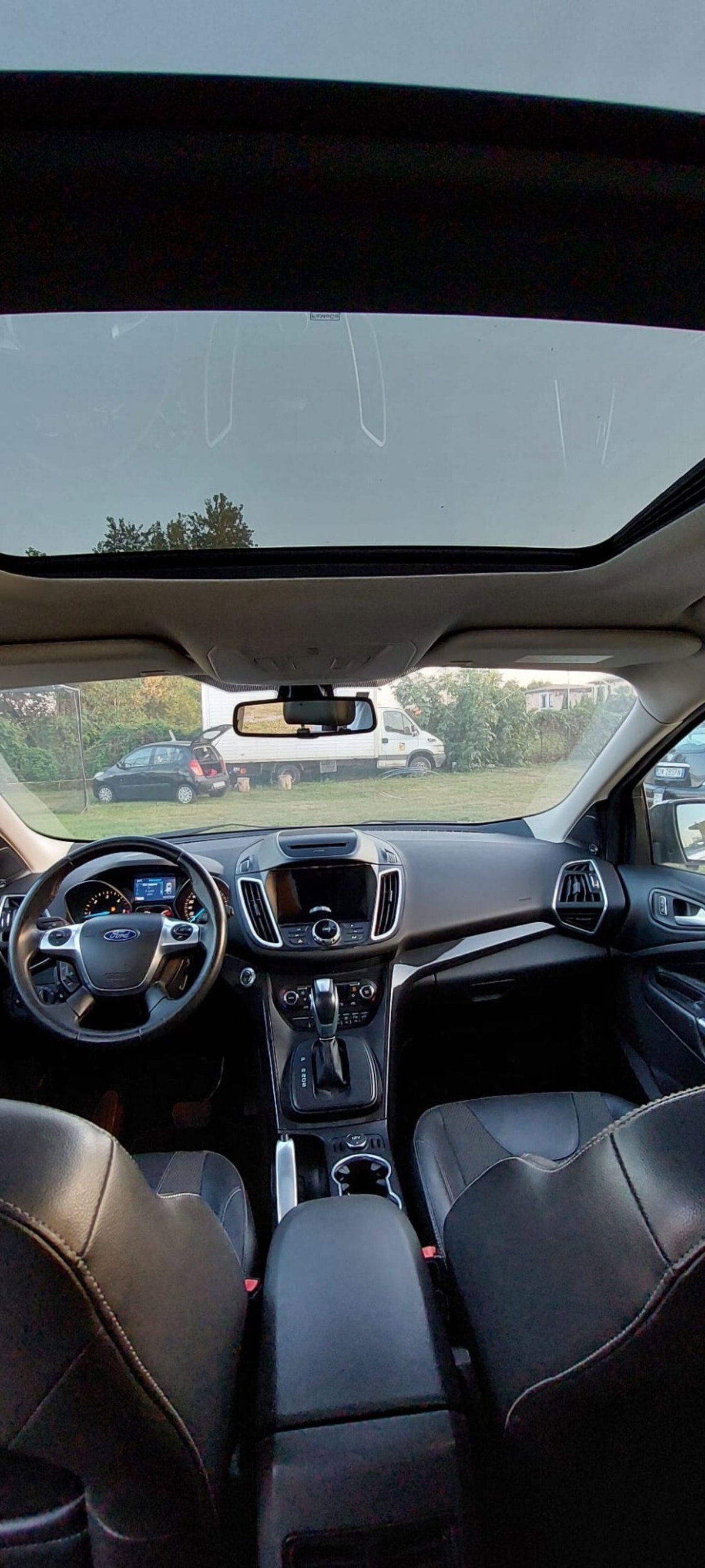 Ford Kuga 2.0 TDCI 150 CV S&S 4WD Powershift Titanium X (20)
