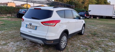 Ford Kuga 2.0 TDCI 150 CV S&S 4WD Powershift Titanium X (4)