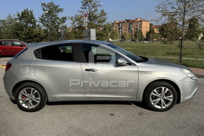 Alfa Romeo Giulietta 2.0 JTDm-2 Distinctive 140cv (4)